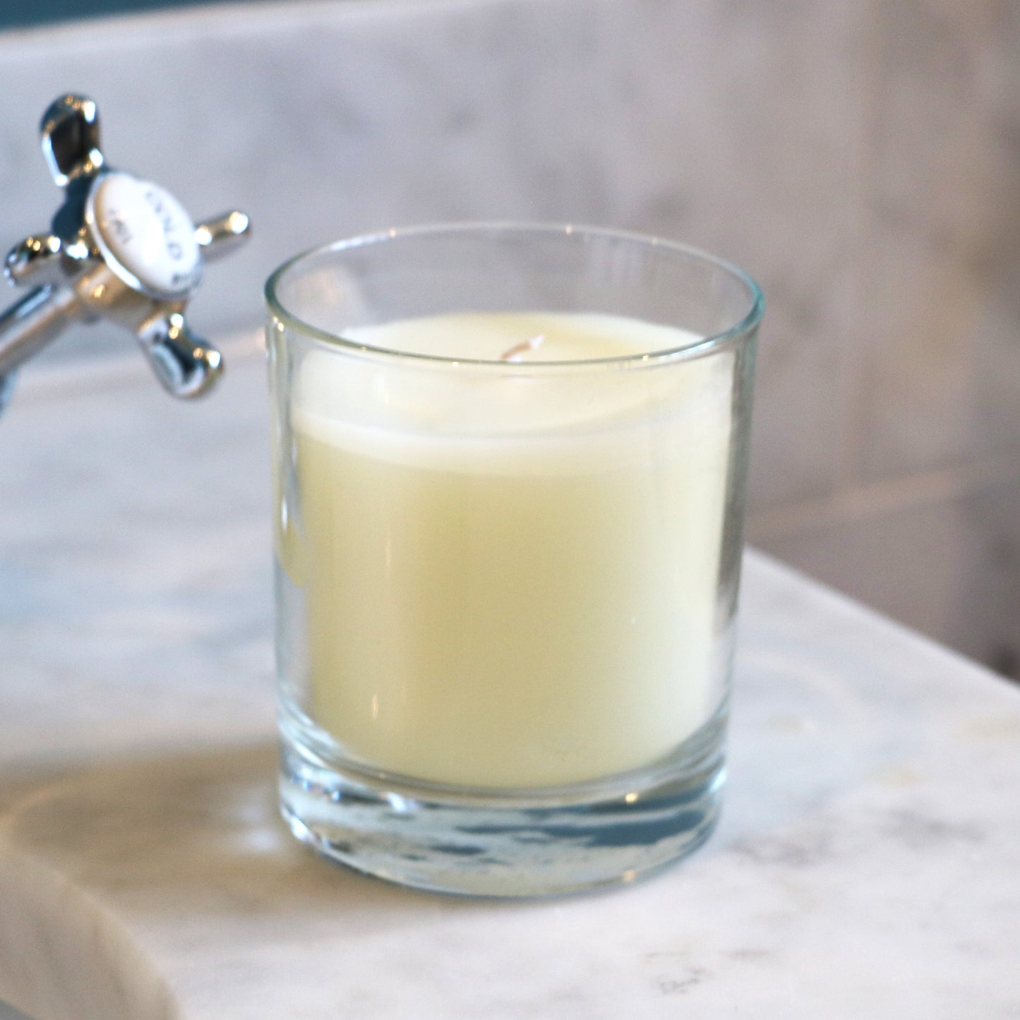 Anne Boleyn rose candle