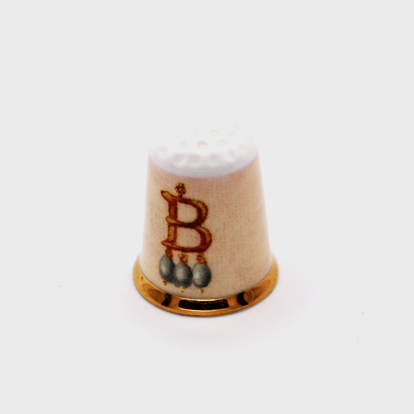 B Necklace China Thimble