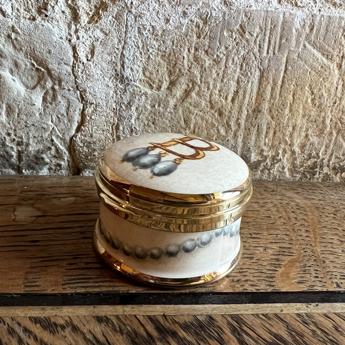 B Necklace China Hinged Trinket Box