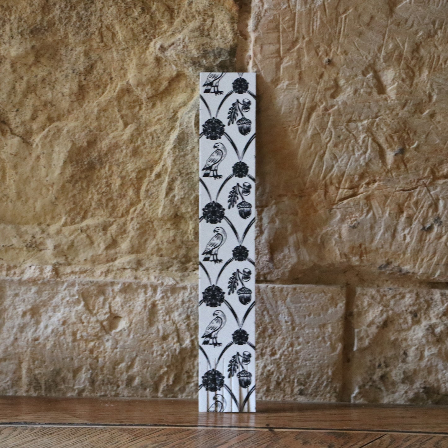 Capturing A Queen Bookmark